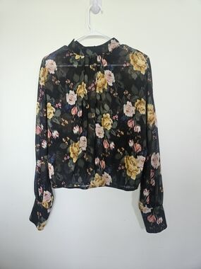Dynamite Floral Sheer Mock Neck Blouse Long Sleeve Size S
